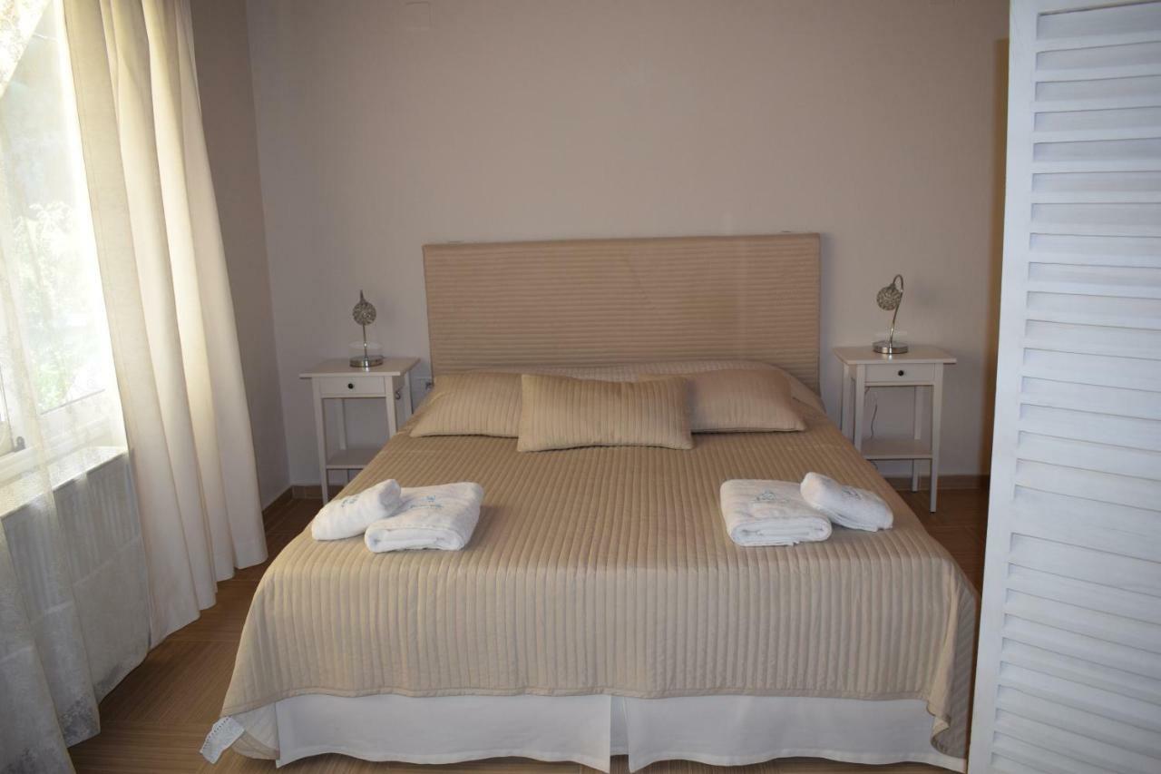 Serenity Luxury Villa, Skiathos Ajía Paraszkeví Kültér fotó