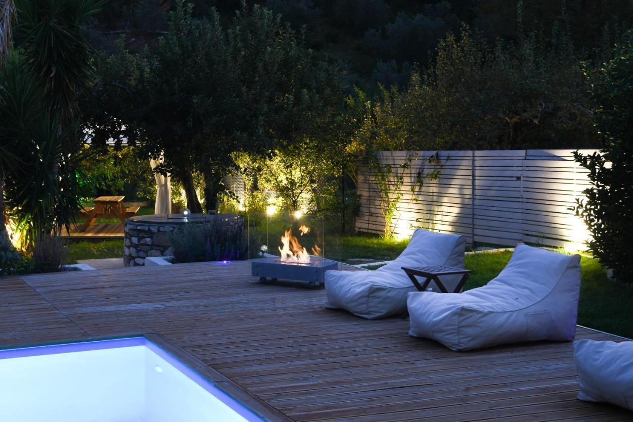 Serenity Luxury Villa, Skiathos Ajía Paraszkeví Kültér fotó